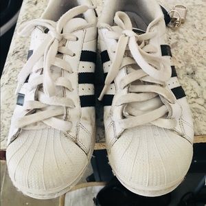Adidas superstar